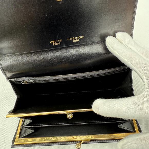 Vintage Celine Triomphe Long Wallet Black Leather Kisslock Authentic - Picture 3 of 16